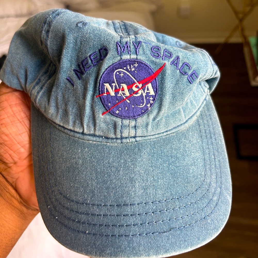 NASA I NEED MY SPACE CLASSIC